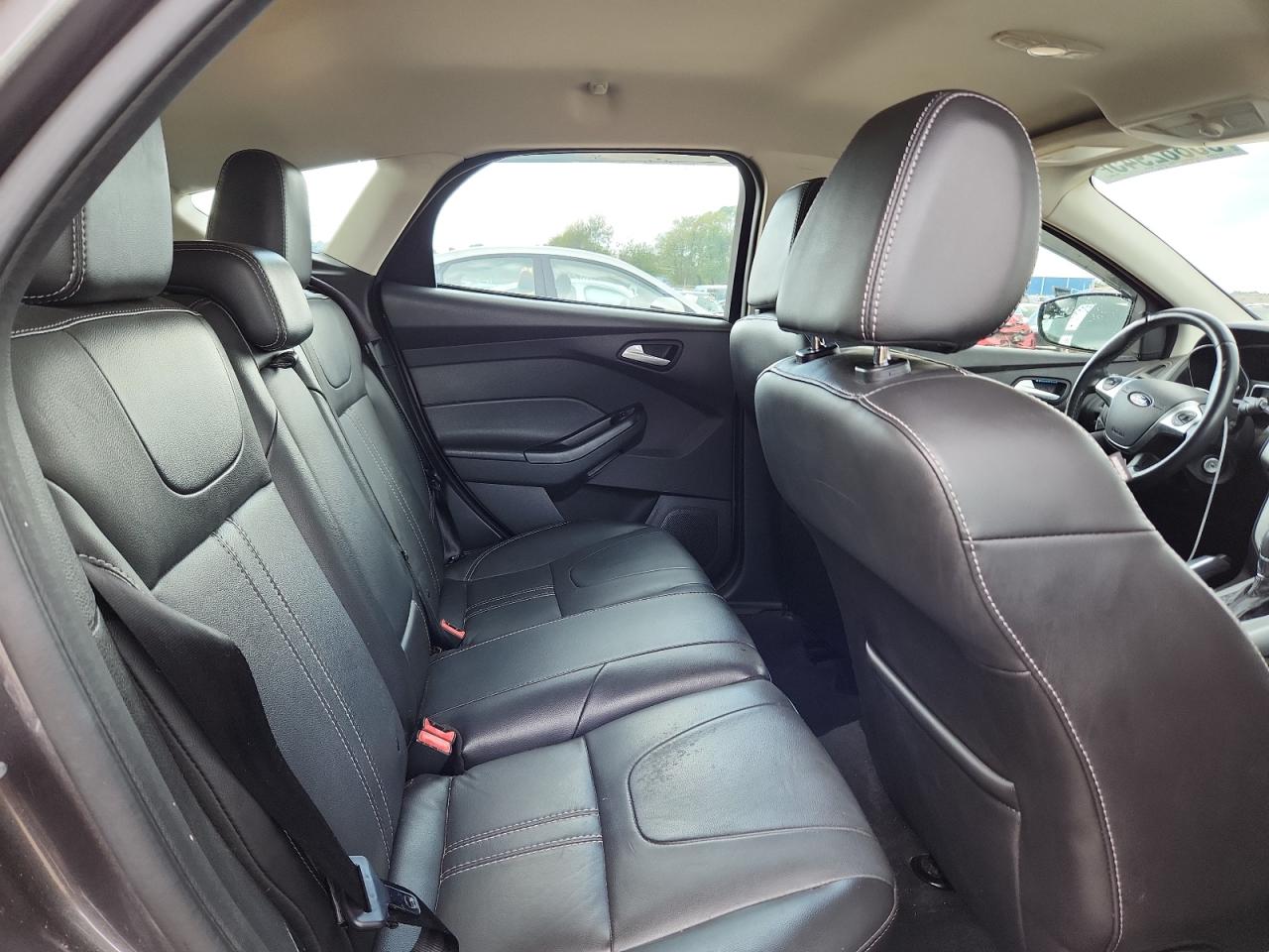 2014 Ford Focus Se VIN: 1FADP3K25EL121454 Lot: 80882945