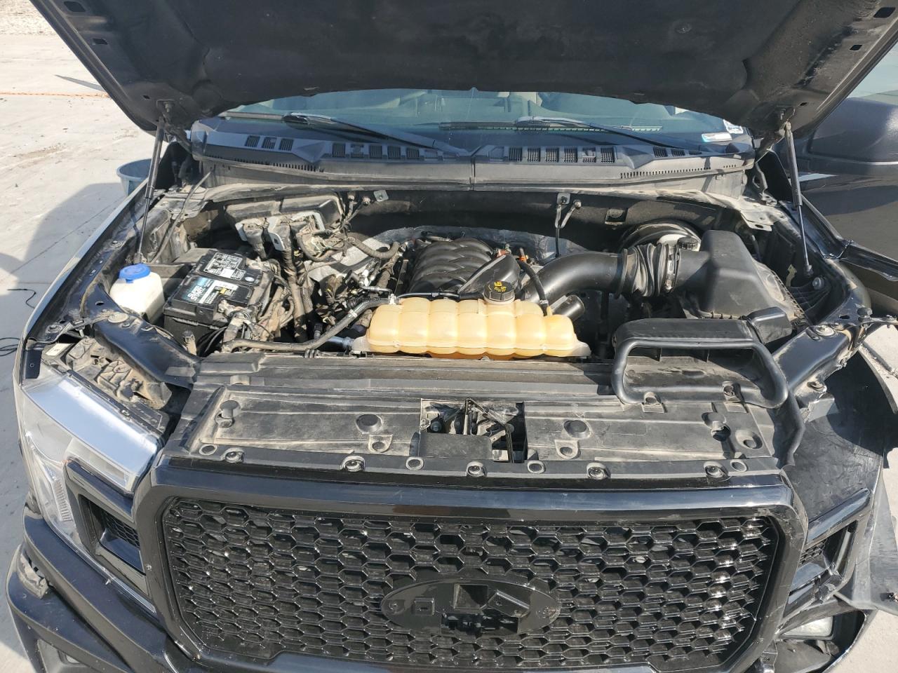 2018 Ford F150 VIN: 1FTMF1C52JKD39703 Lot: 71269095