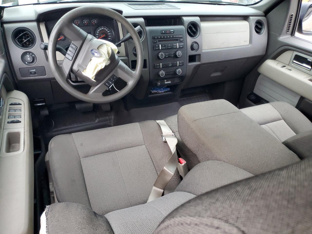 2010 Ford F150 Super Cab VIN: 1FTEX1CW8AFD74376 Lot: 84368955