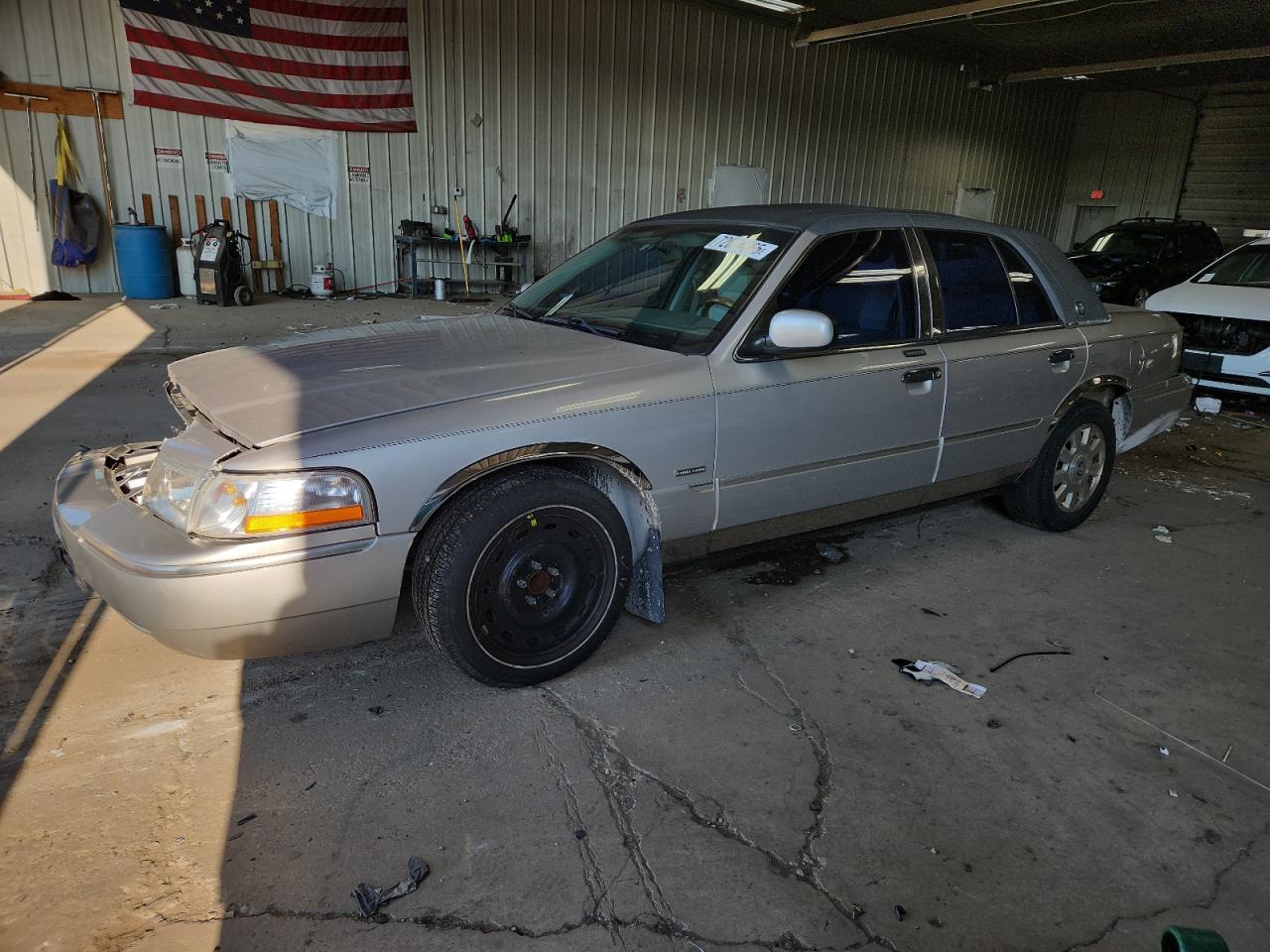 MERCURY GRMARQUIS 2004. Lot# 72064665. VIN 2MEHM75W34X698039. Photo 1