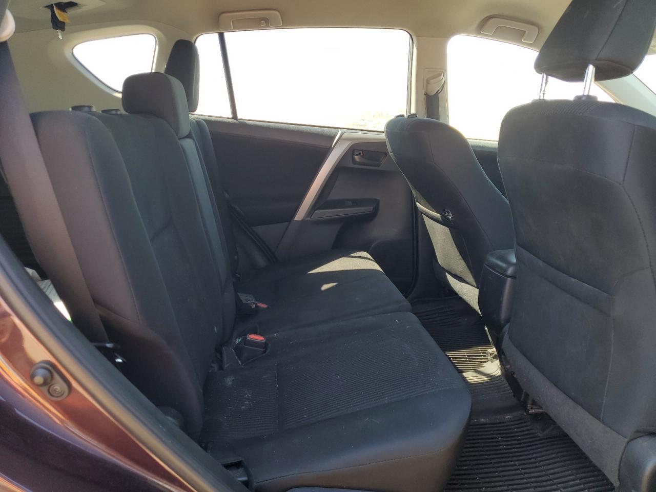 2018 Toyota Rav4 Le VIN: 2T3BFREV7JW707058 Lot: 81073705