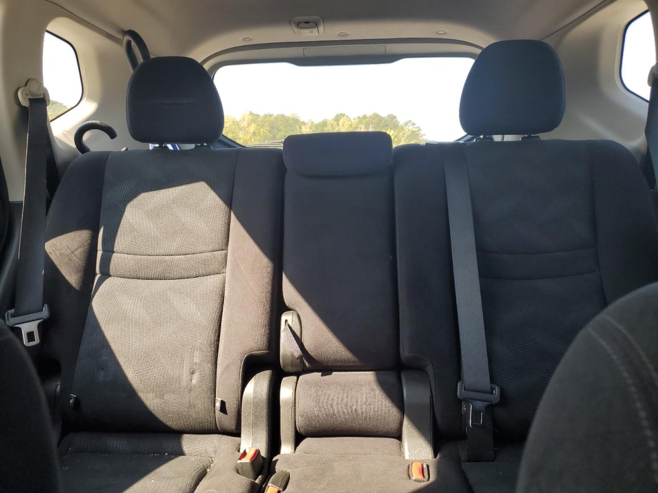 2016 Nissan Rogue S VIN: JN8AT2MT9GW001168 Lot: 71690265