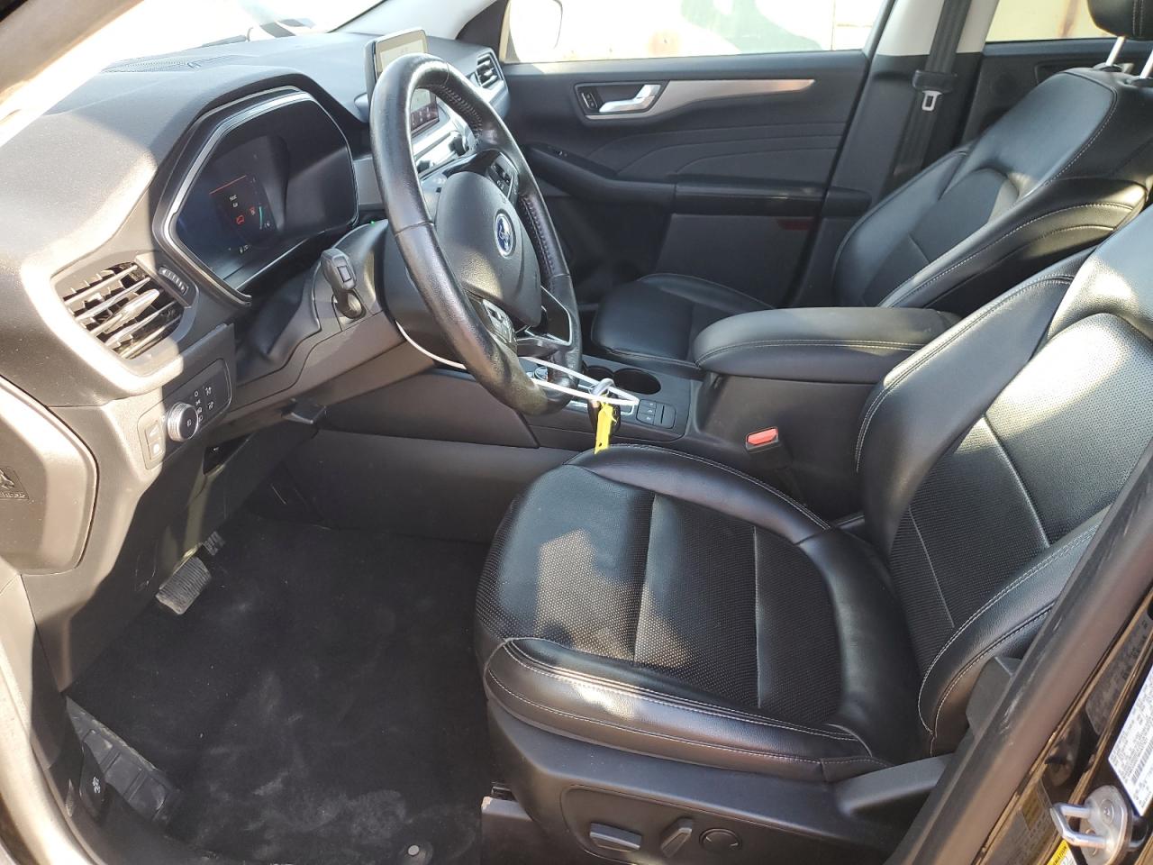 2021 Ford Escape Titanium VIN: 1FMCU0DZ7MUA37521 Lot: 84454455