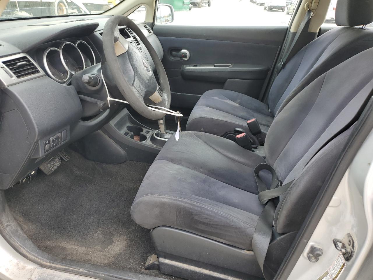 2008 Nissan Versa S VIN: 3N1BC11E38L424127 Lot: 81379335