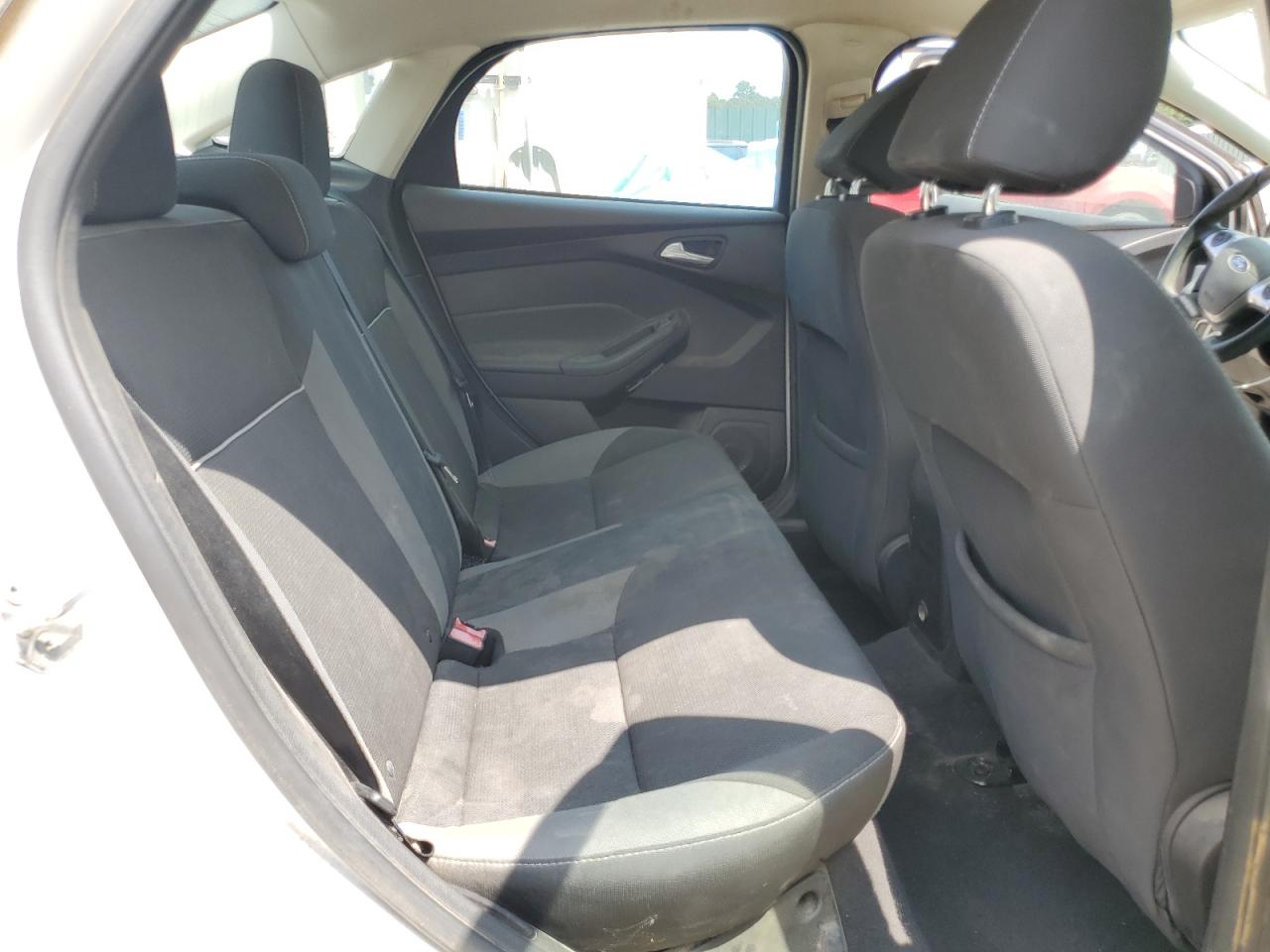 2014 Ford Focus Se VIN: 1FADP3F23EL278099 Lot: 71964835