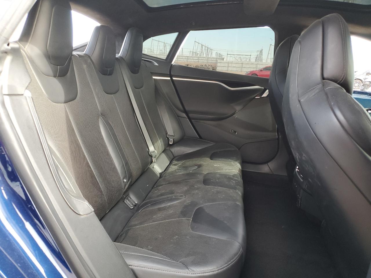 2017 Tesla Model S VIN: 5YJSA1E24HF185690 Lot: 82103715