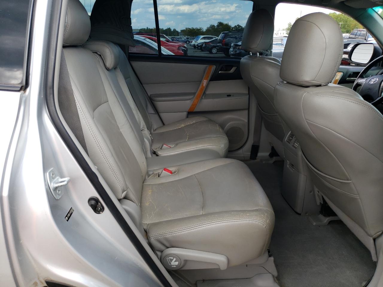 2010 Toyota Highlander Hybrid VIN: JTEBW3EH1A2045425 Lot: 71445285