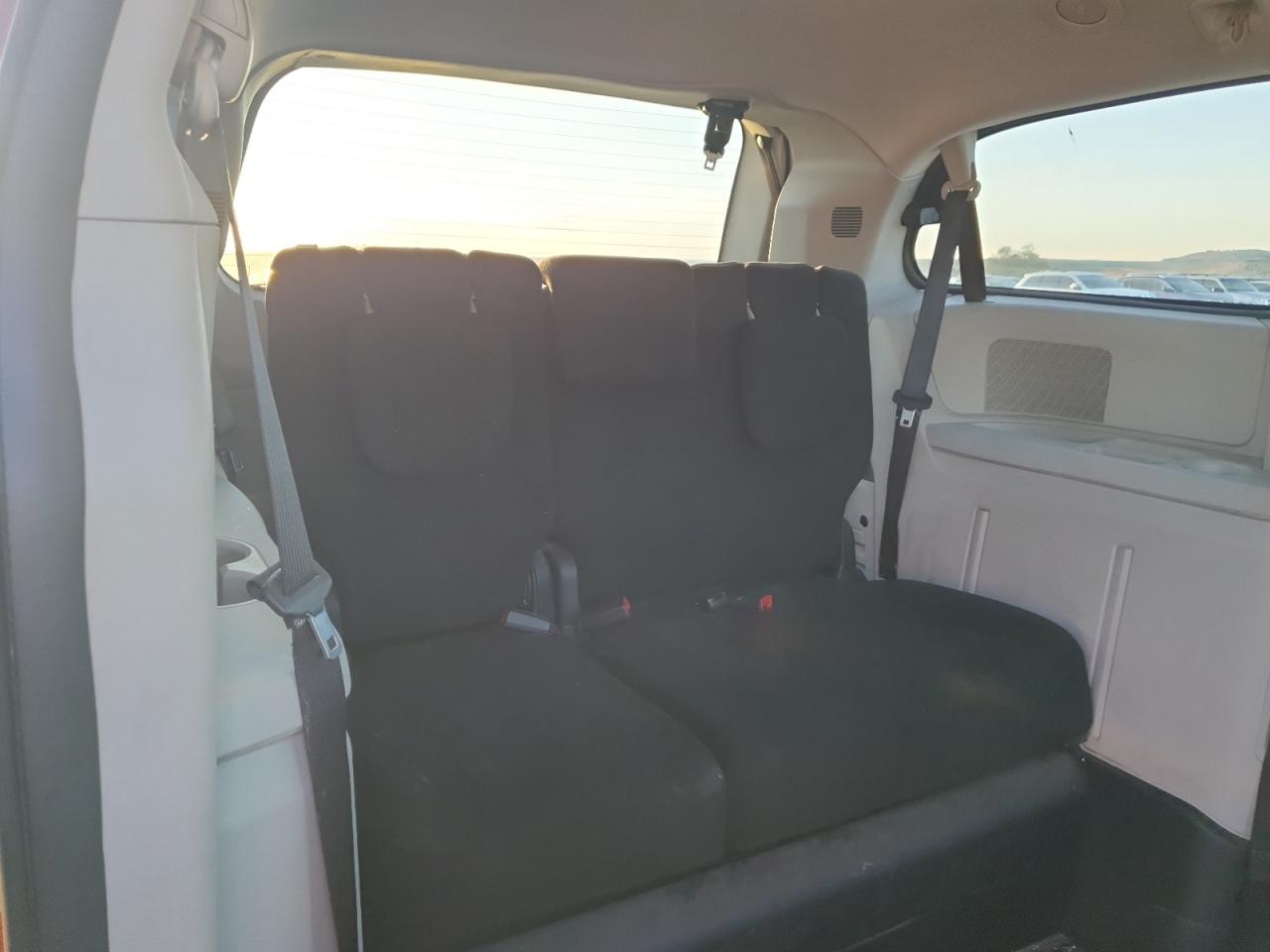 2013 Dodge Grand Caravan Sxt VIN: 2C4RDGCG3DR637568 Lot: 84172945