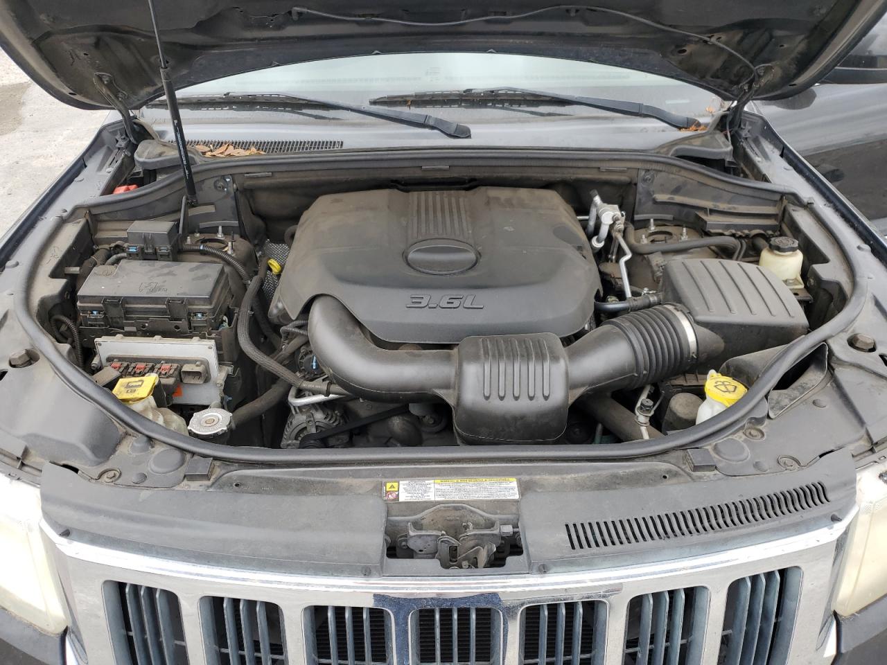 2011 Jeep Grand Cherokee Laredo VIN: 1J4RS4GG5BC569482 Lot: 83758495