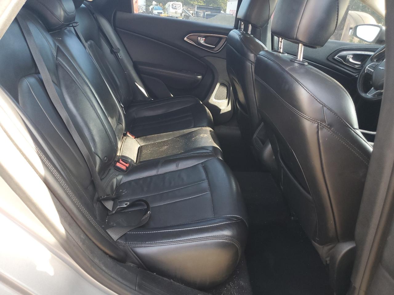 2016 Chrysler 200 Limited VIN: 1C3CCCAB3GN178573 Lot: 71285845