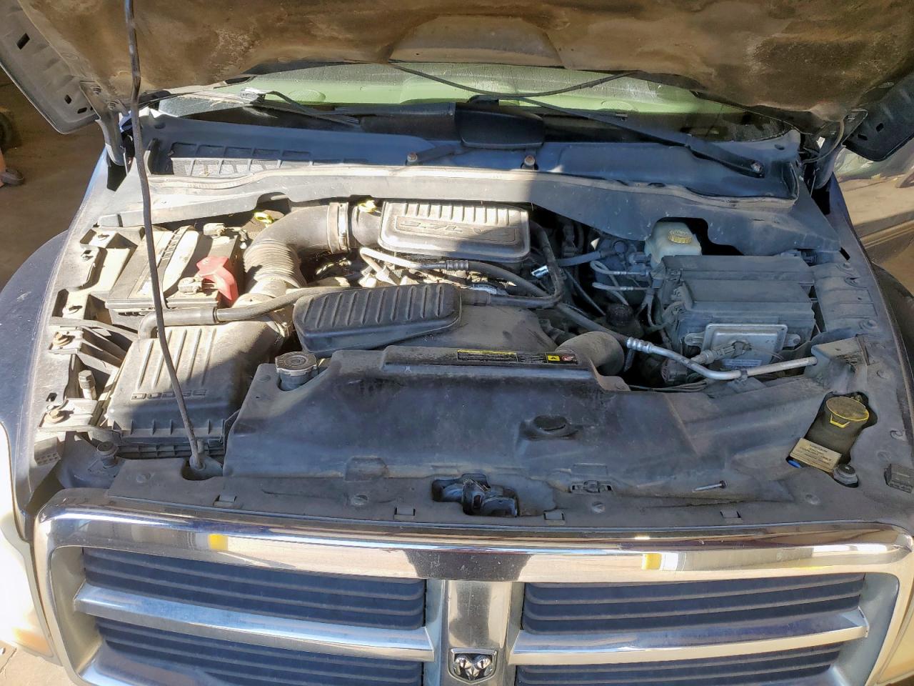 2005 Dodge Durango Slt VIN: 1D4HD48KX5F502560 Lot: 84196895