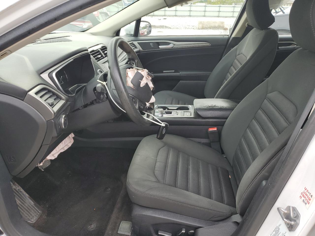 2017 Ford Fusion Se Hybrid VIN: 3FA6P0LUXHR381619 Lot: 83940175