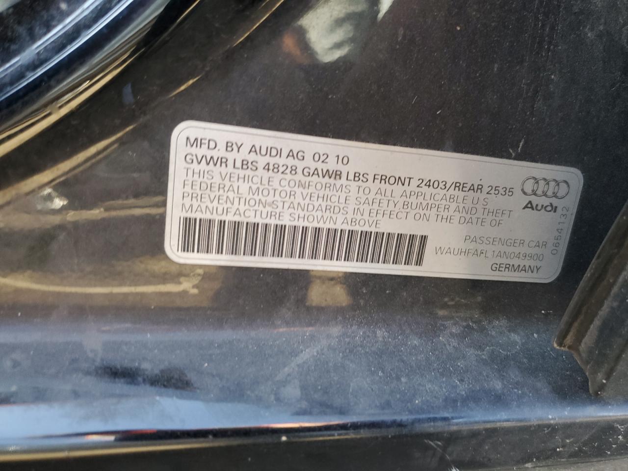 2010 Audi A4 Premium Plus VIN: WAUHFAFL1AN049900 Lot: 81774735