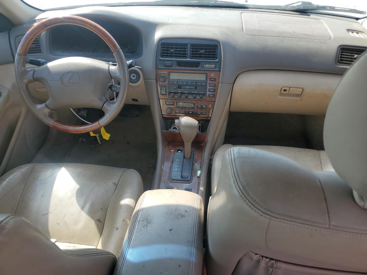 2001 Lexus Es 300 VIN: JT8BF28G410303237 Lot: 81873015