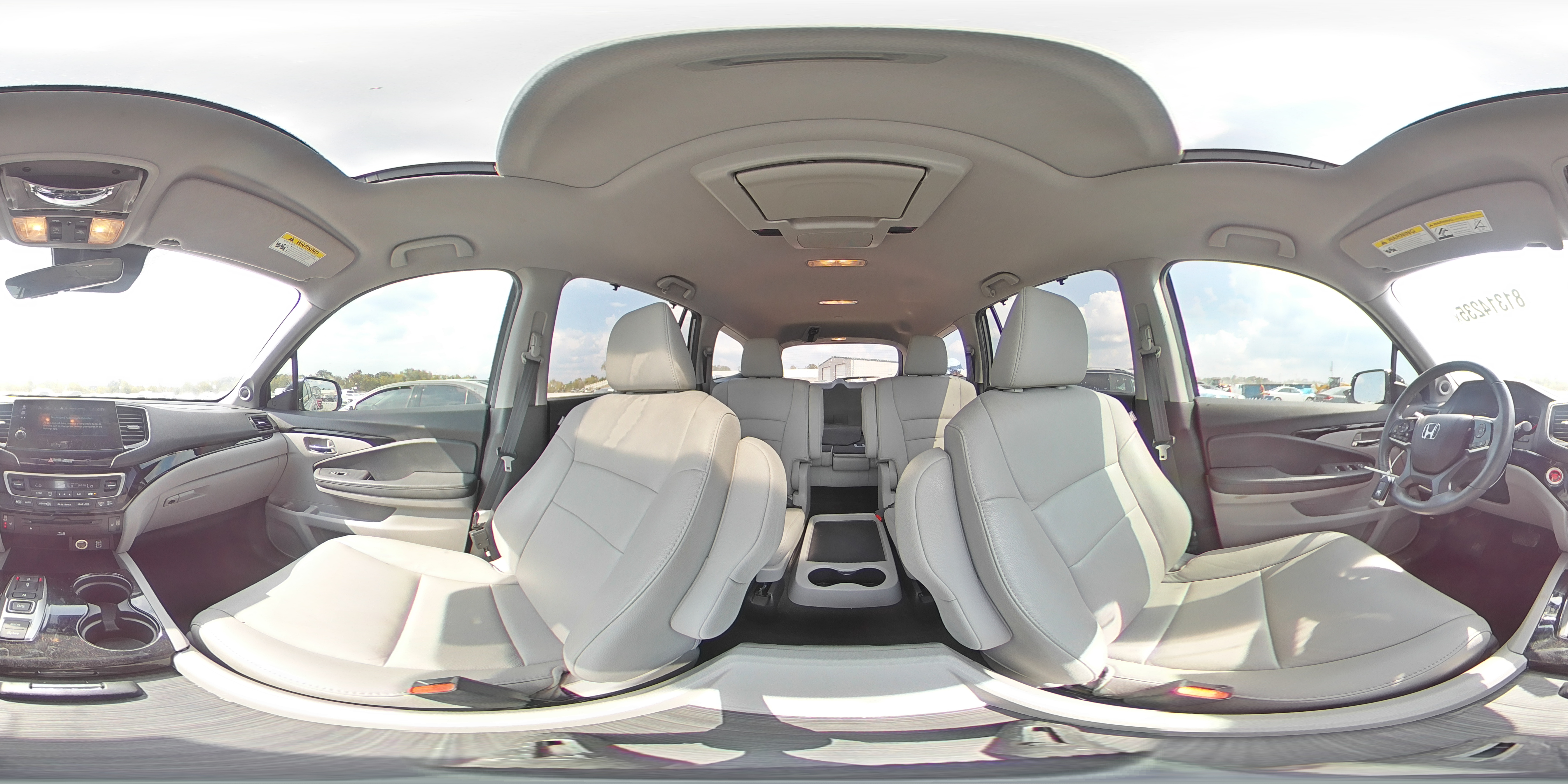 2022 Honda Pilot Touring VIN: 5FNYF5H62NB034375 Lot: 81314235