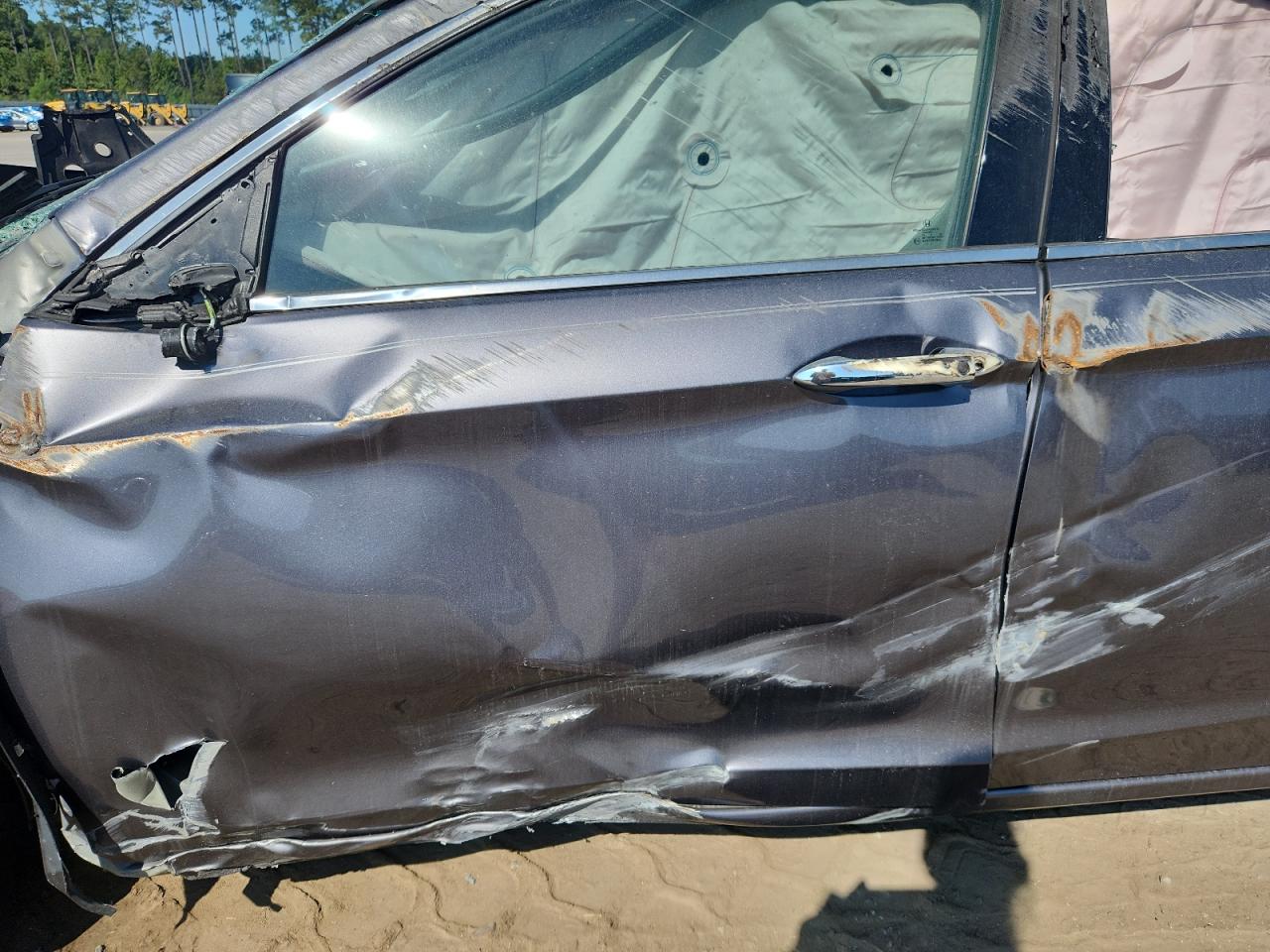 2017 Honda Accord Exl VIN: 1HGCR3F00HA001099 Lot: 81225905