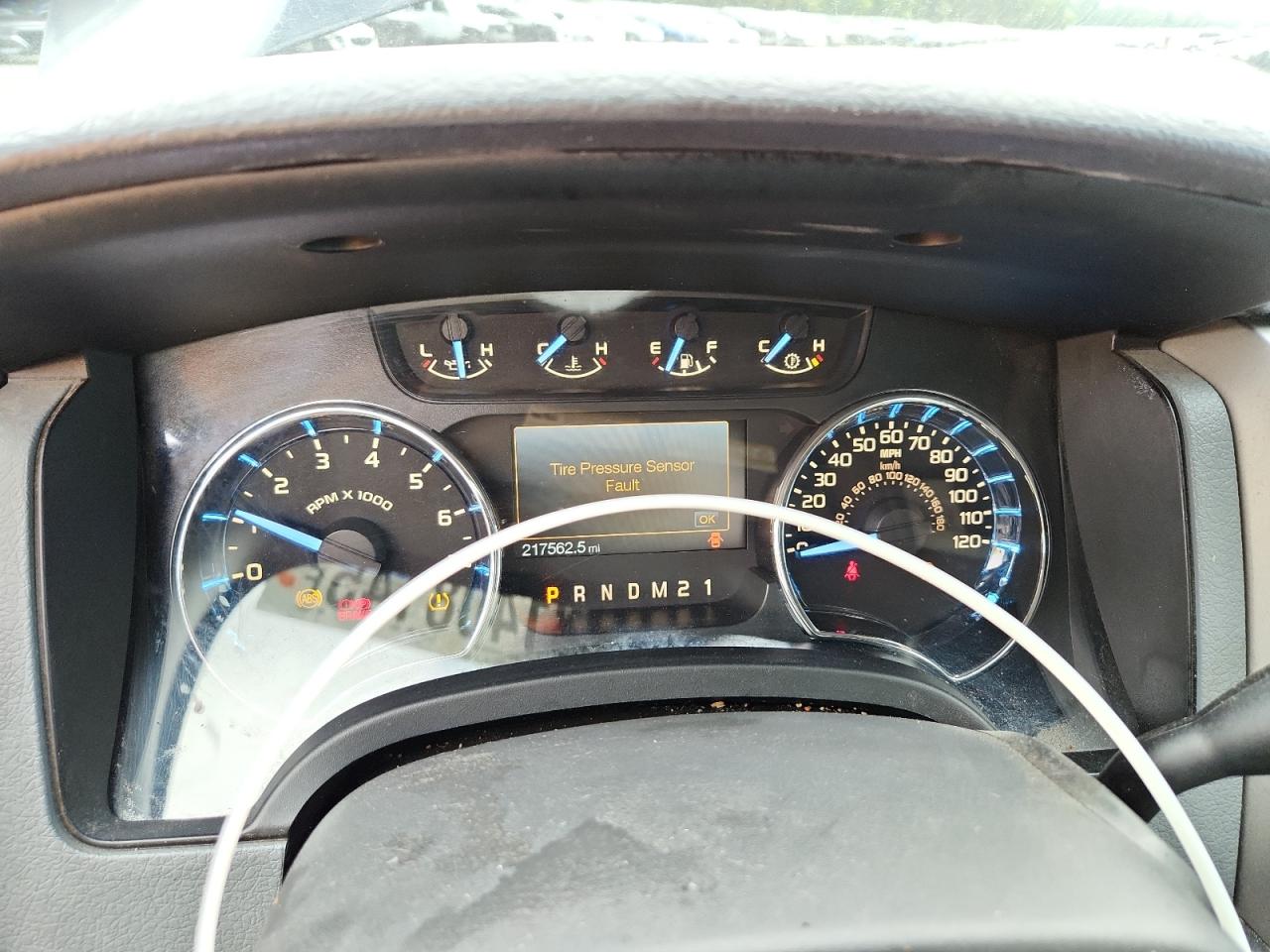 2011 Ford F150 Super Cab VIN: 1FTFX1CF4BFA40884 Lot: 81408145