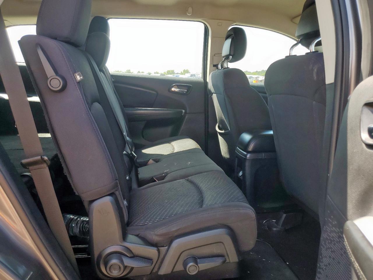 2013 Dodge Journey Se VIN: 3C4PDCAB5DT557077 Lot: 71607065