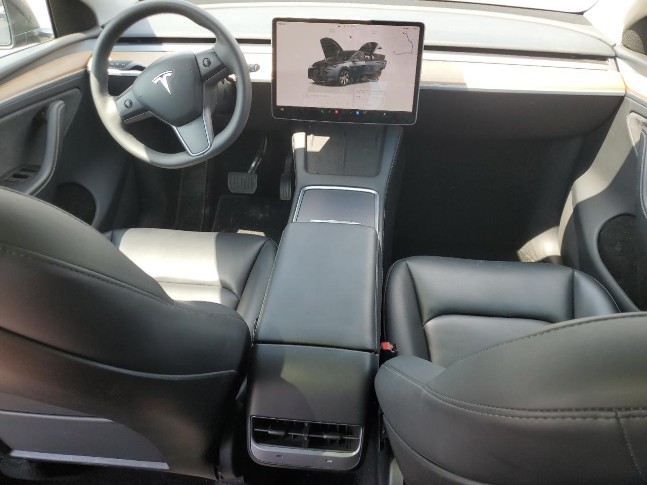 2024 Tesla Model Y VIN: 7SAYGDEE3RA222881 Lot: 80351395