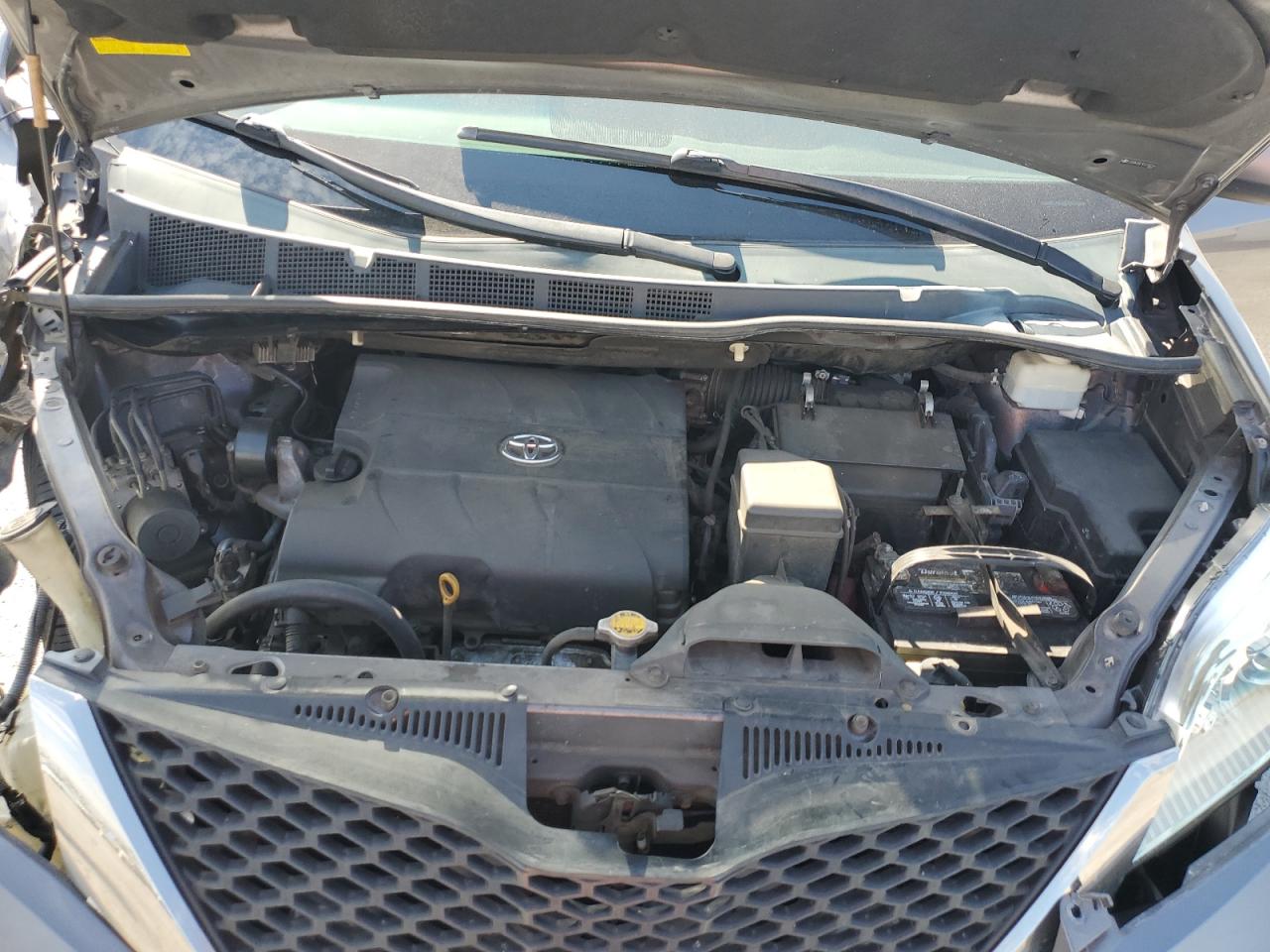 2012 Toyota Sienna Sport VIN: 5TDXK3DC1CS230744 Lot: 82085435