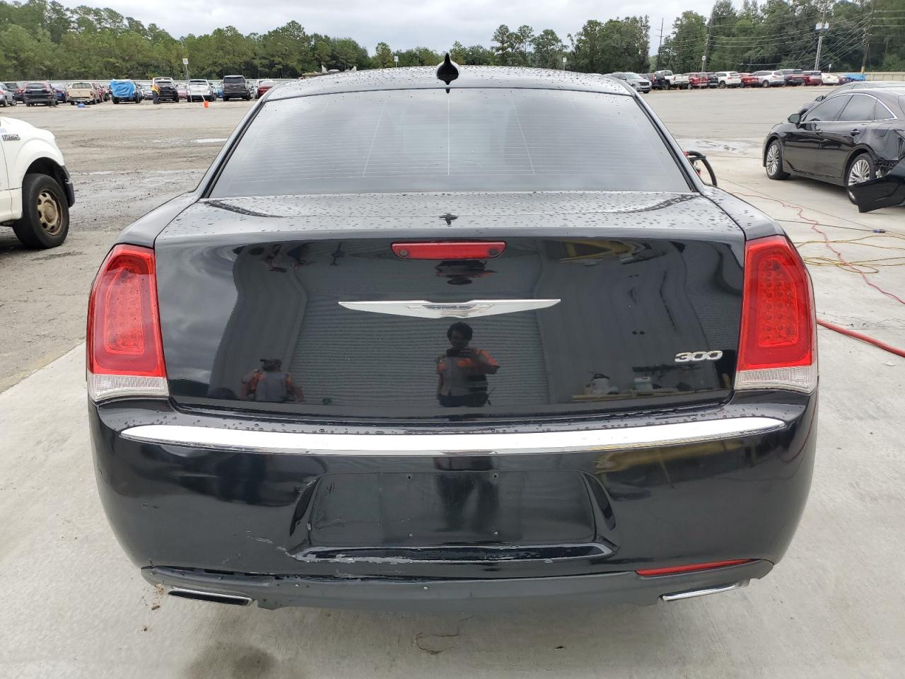 2016 Chrysler 300 Limited VIN: 2C3CCAAG6GH234109 Lot: 84352175