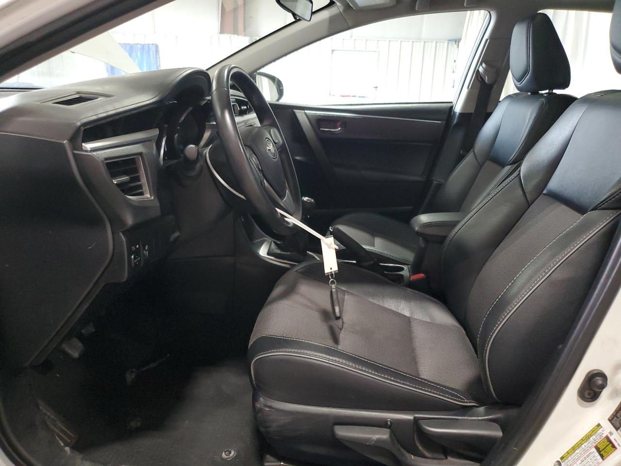 2015 Toyota Corolla L VIN: 2T1BURHE0FC461859 Lot: 80313725
