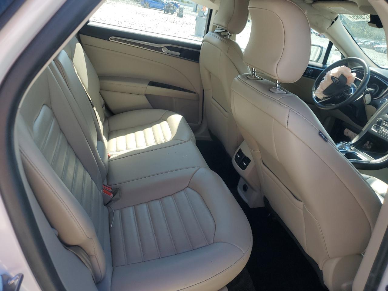 2018 Ford Fusion Se VIN: 3FA6P0HD8JR216179 Lot: 84902195