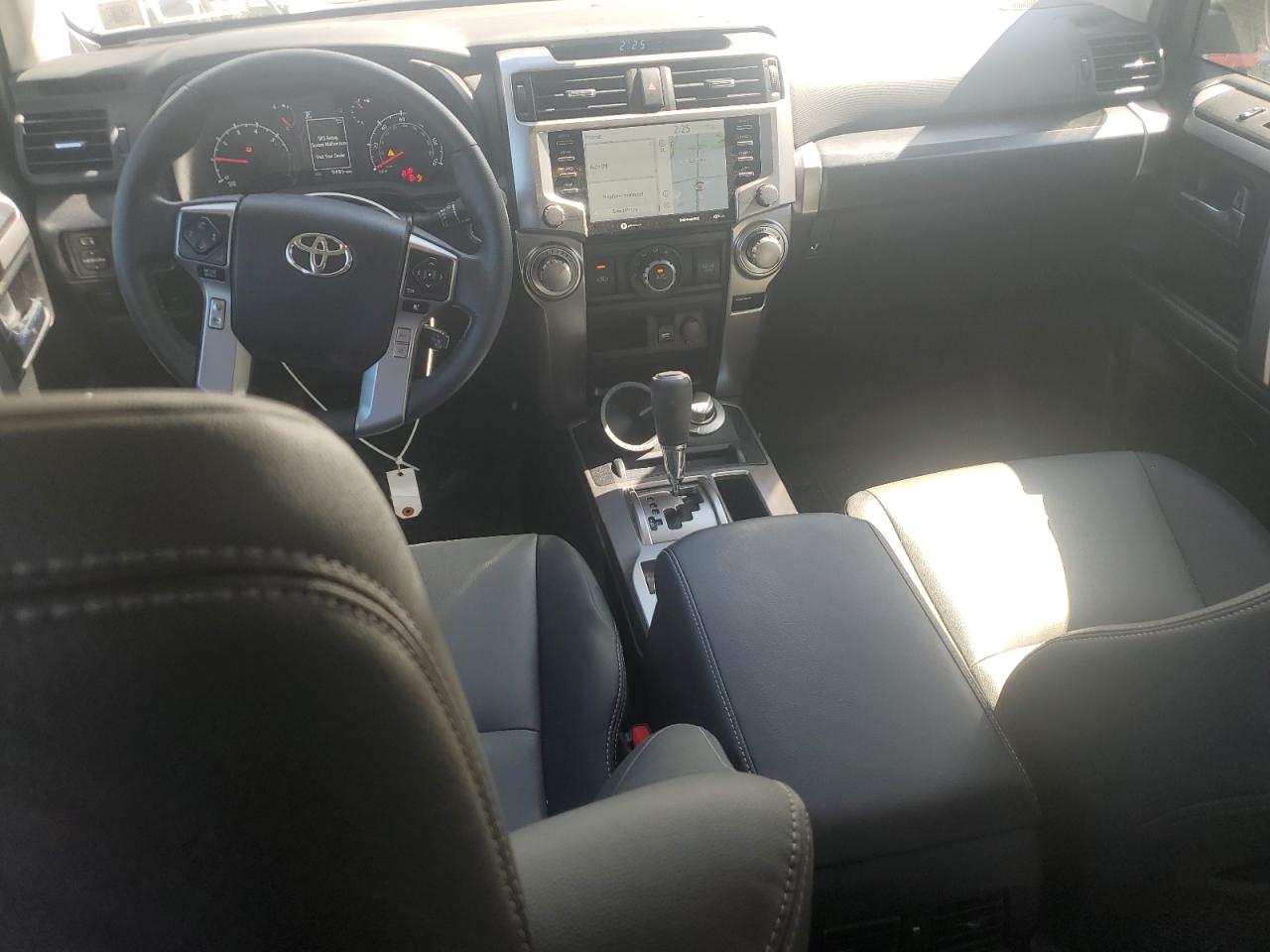 2024 Toyota 4Runner Sr5/Sr5 Premium VIN: JTENU5JR5R6247993 Lot: 80641845