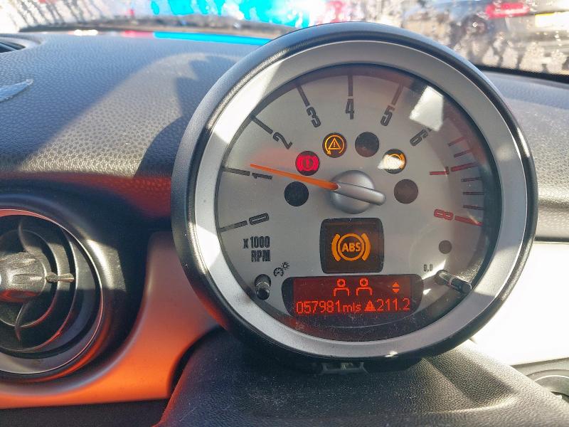 2010 MINI FIRST 