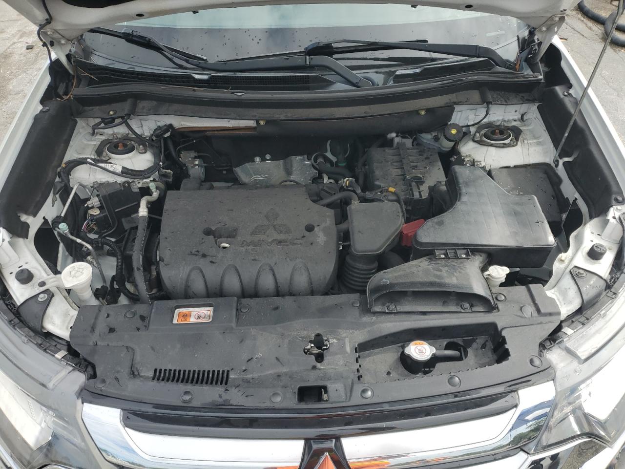 2016 Mitsubishi Outlander Se VIN: JA4AD3A34GZ054565 Lot: 84243245
