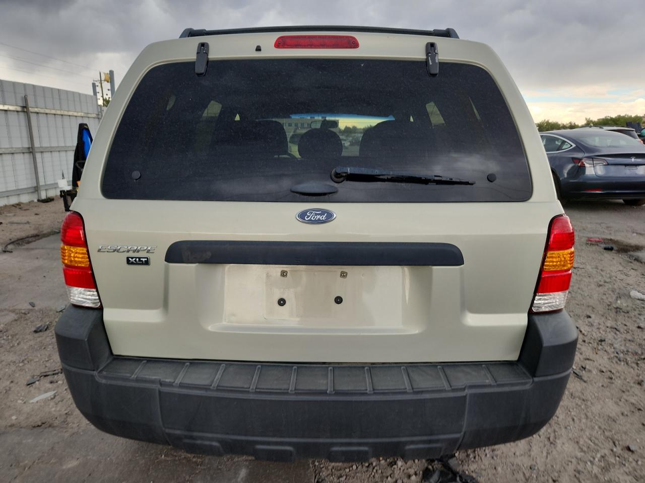 2005 Ford Escape Xlt VIN: 1FMYU93135KA04616 Lot: 80103795