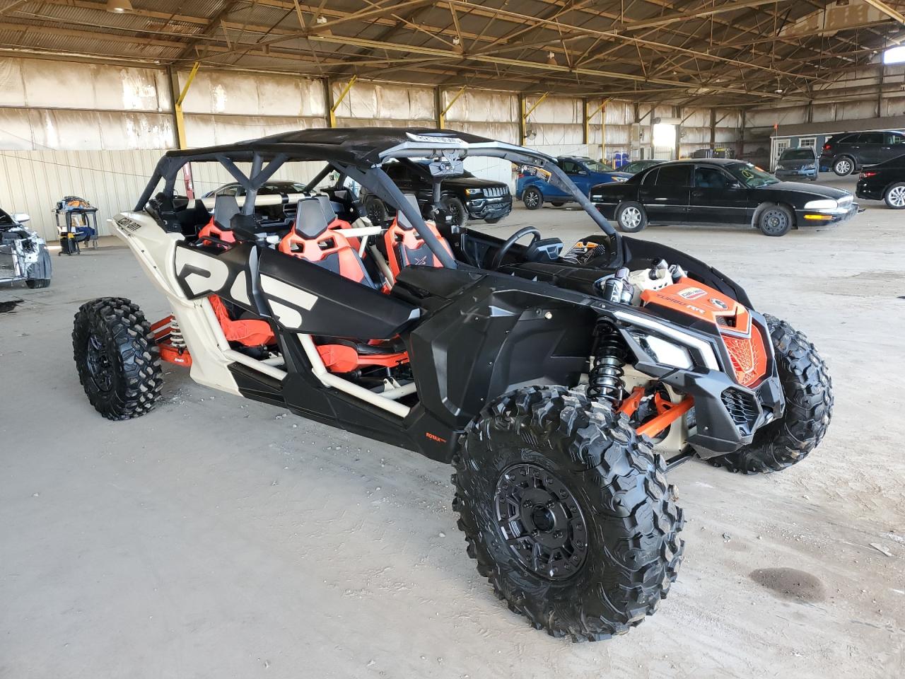 CAN-AM SIDEBYSIDE 2023. Lot# 82119545. VIN 3JBVNAV20PE000110. Photo 1