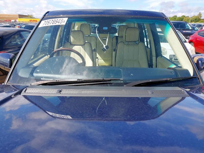 2011 LAND ROVER RANGE ROVER VOGUE TDV8 A 
