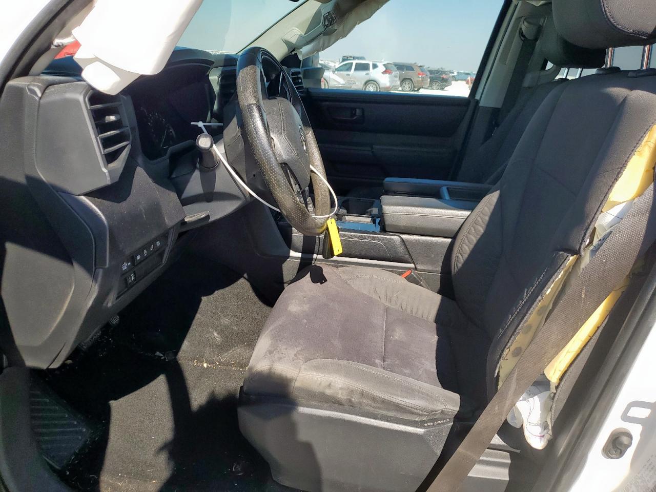 2022 Toyota Tundra Double Cab Sr VIN: 5TFKB5AA9NX012699 Lot: 81884935