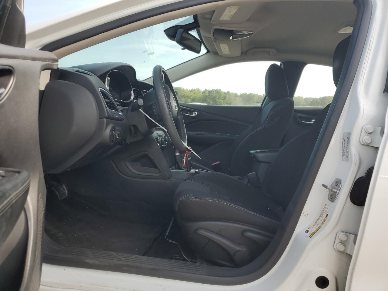 2015 Dodge Dart Sxt VIN: 1C3CDFBB3FD251717 Lot: 82158375