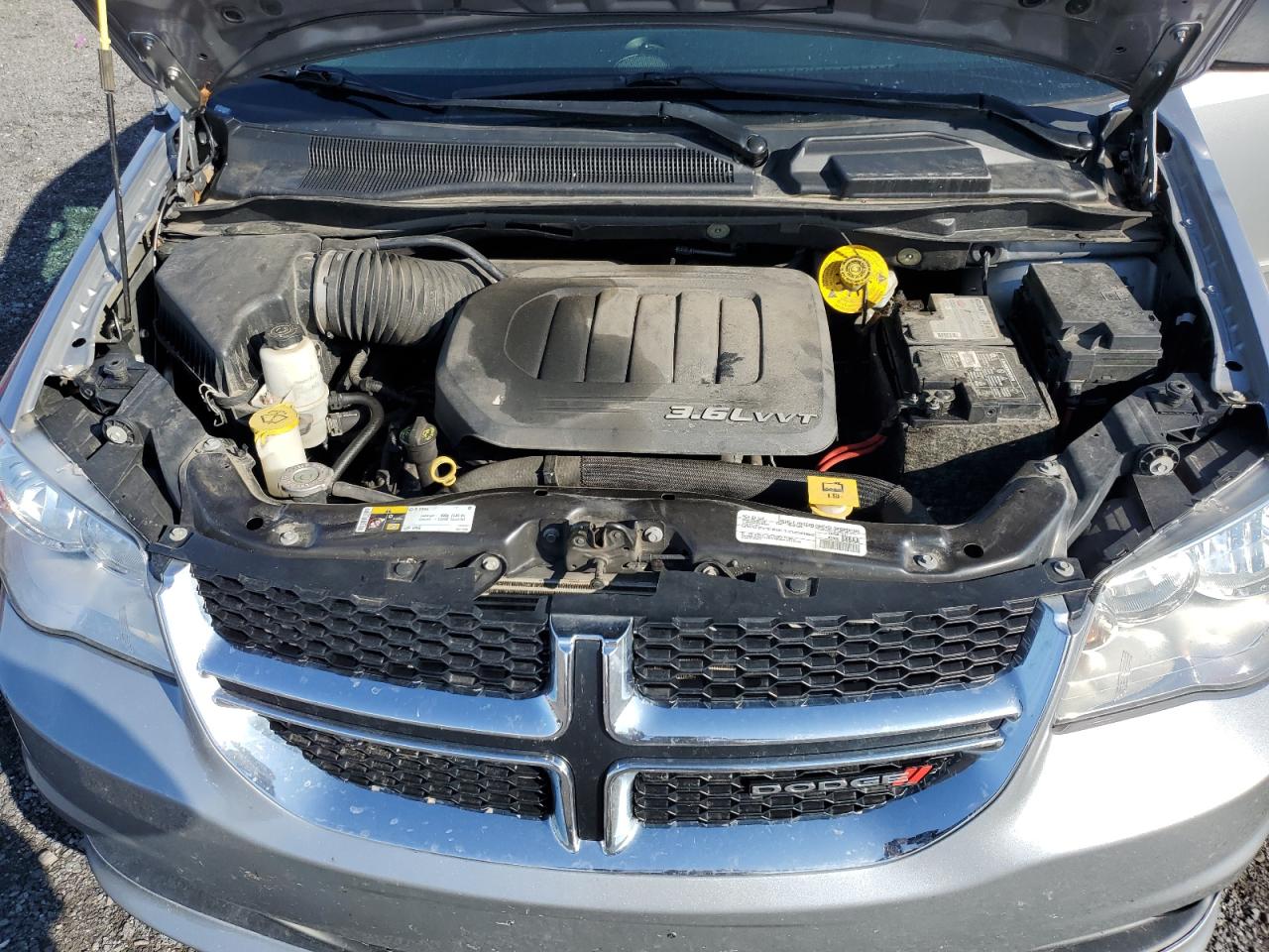 2017 Dodge Grand Caravan Crew VIN: 2C4RDGDG0HR728074 Lot: 82153855