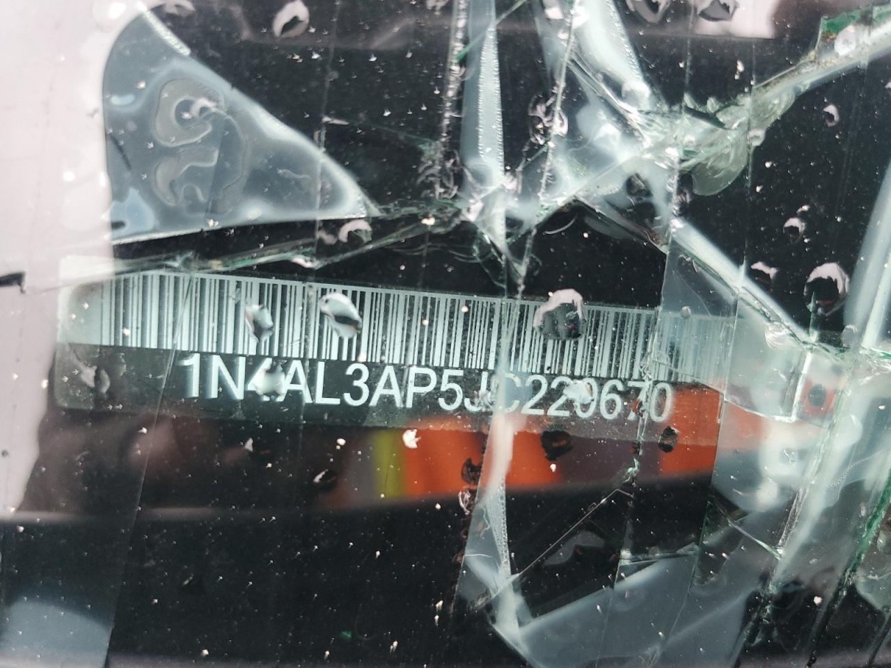 2018 Nissan Altima 2.5 VIN: 1N4AL3AP5JC220670 Lot: 80225125