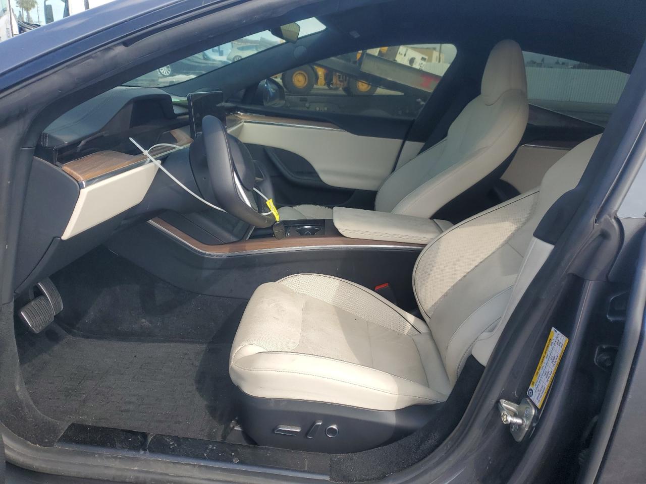 2021 Tesla Model S VIN: 5YJSA1E66MF432060 Lot: 82046195