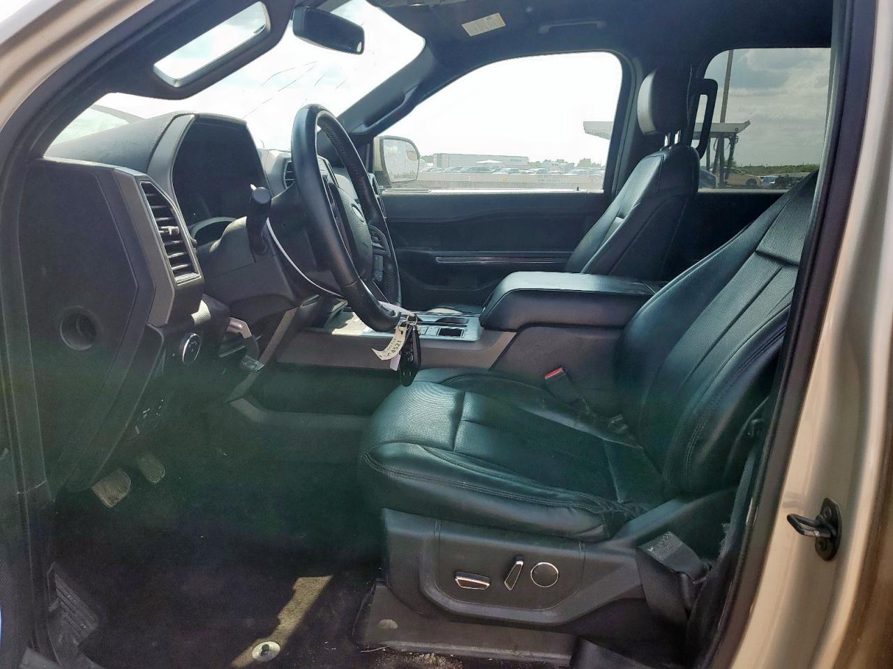 2018 Ford Expedition Max Xlt VIN: 1FMJK1HT7JEA18935 Lot: 71785735