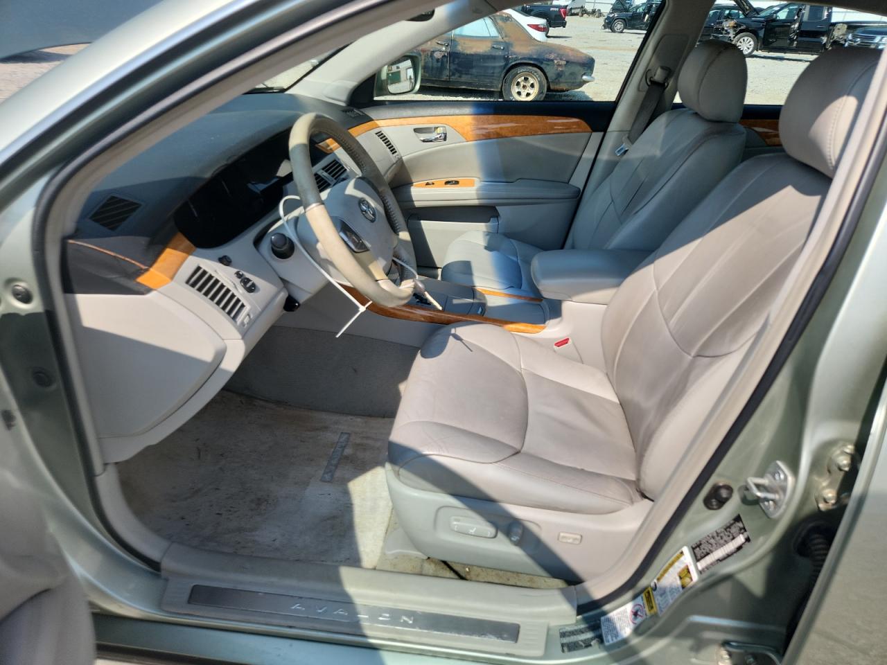 2007 Toyota Avalon Xl VIN: 4T1BK36BX7U197268 Lot: 71598905