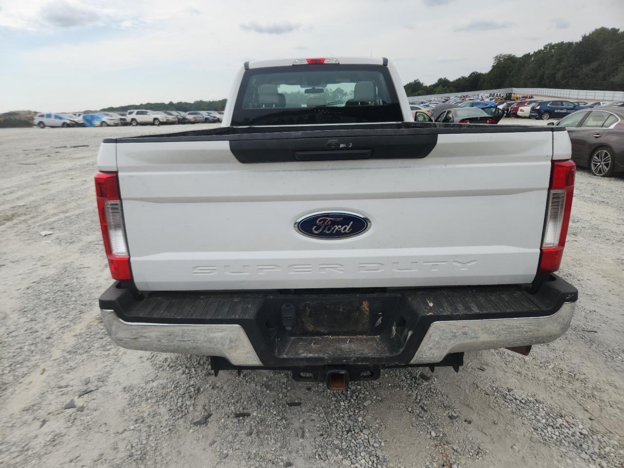 2019 Ford F250 Super Duty VIN: 1FT7X2A6XKEF63264 Lot: 81758035