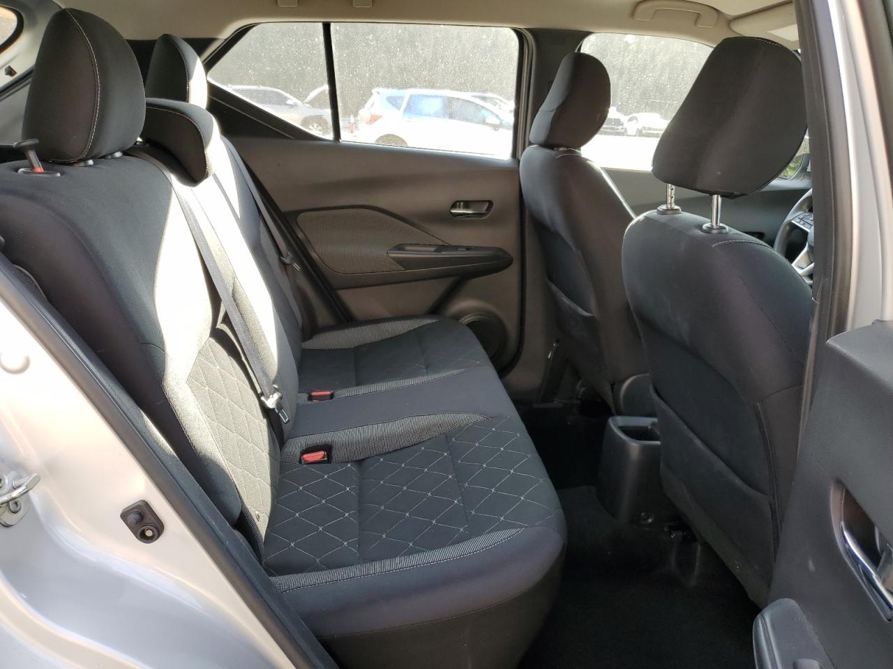 2018 Nissan Kicks S VIN: 3N1CP5CU2JL536928 Lot: 81549485