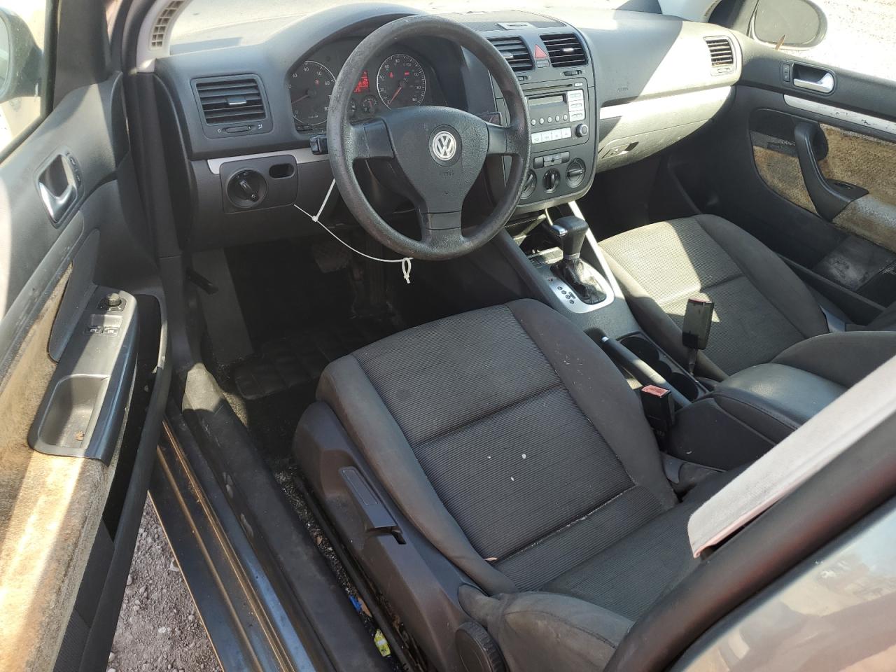 2008 Volkswagen Rabbit VIN: WVWBB71K18W073303 Lot: 83761915