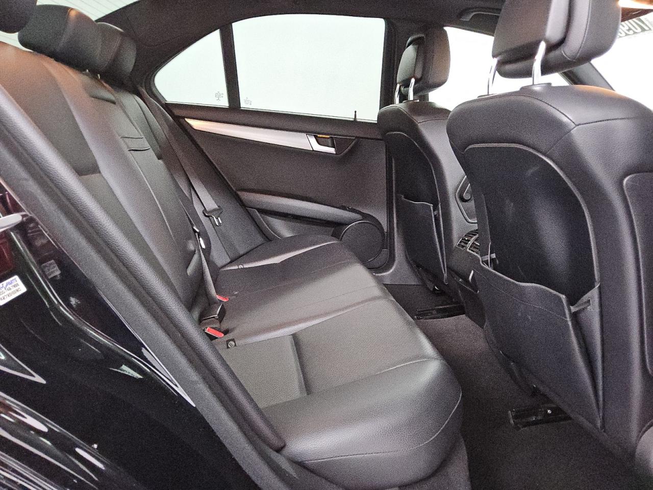 2014 Mercedes-Benz C 250 VIN: WDDGF4HB4EG210504 Lot: 70962555