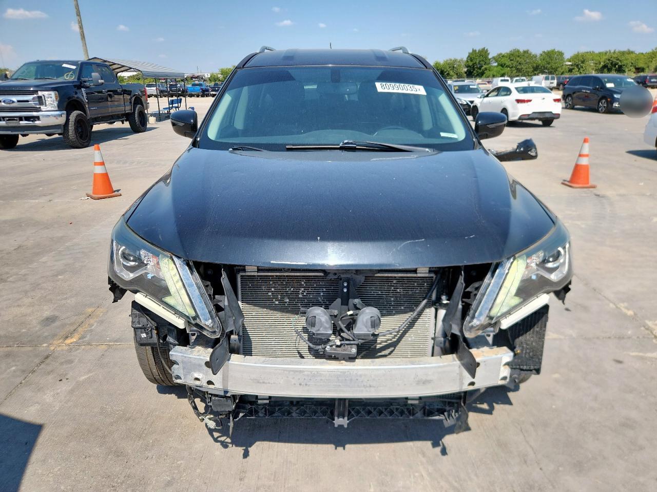 2018 Nissan Pathfinder S VIN: 5N1DR2MN5JC613901 Lot: 80990035