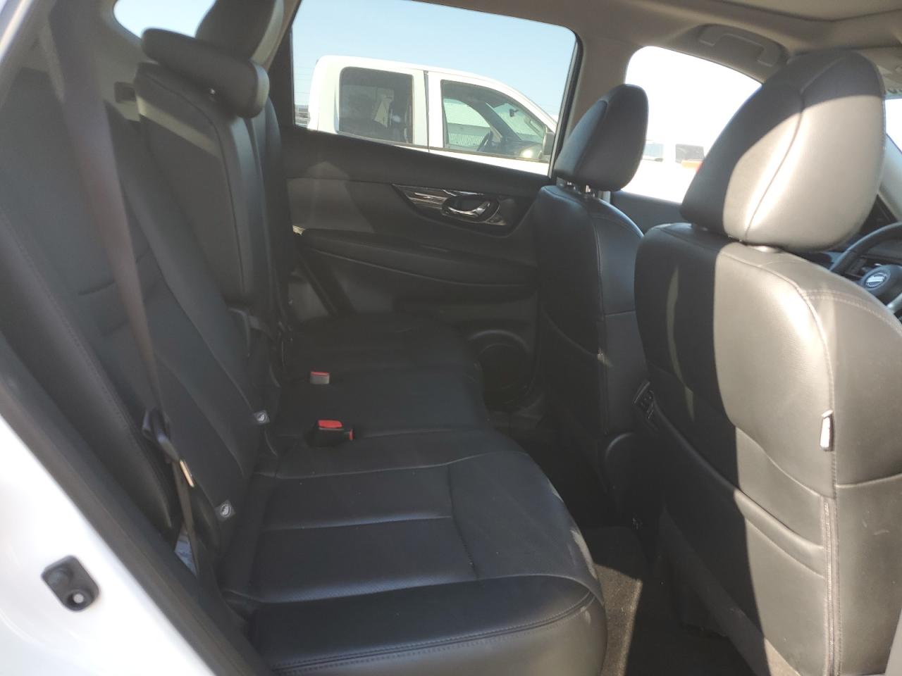 2020 Nissan Rogue S VIN: 5N1AT2MT6LC706562 Lot: 84455865