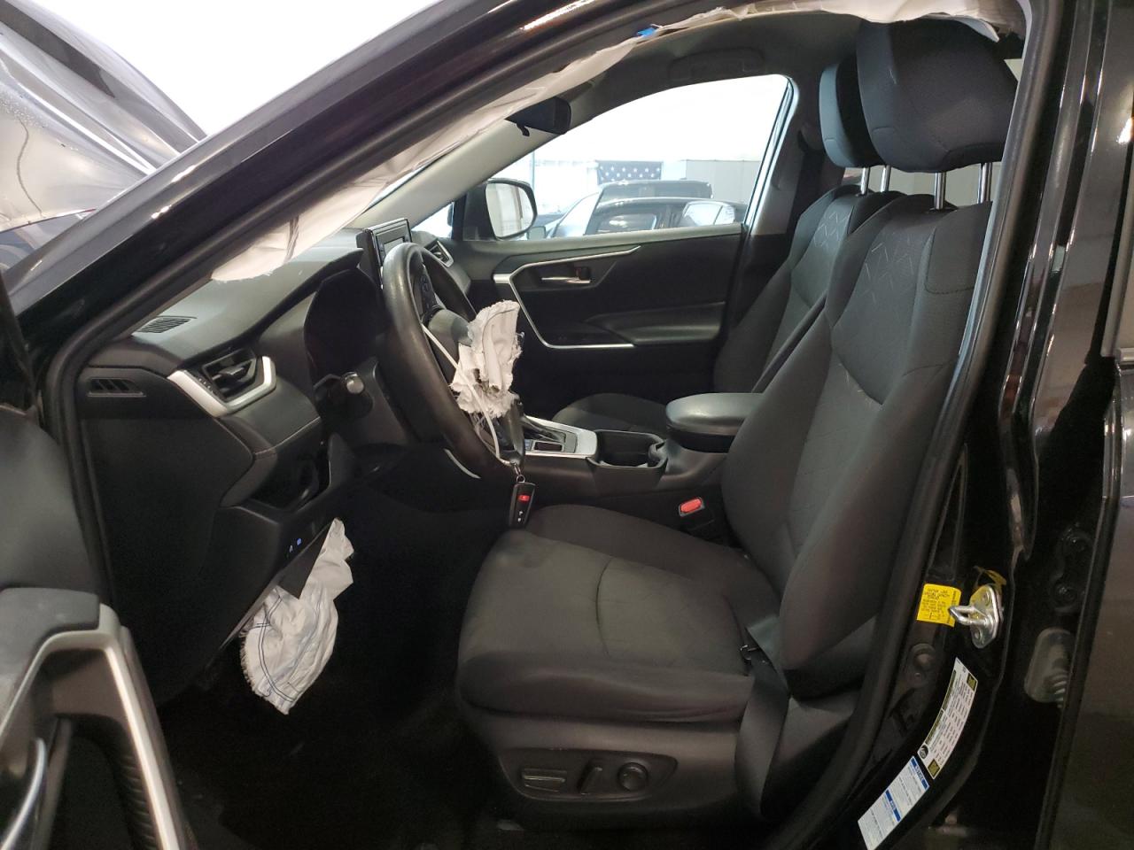 2020 Toyota Rav4 Xle VIN: 2T3P1RFV3LC099756 Lot: 82152735