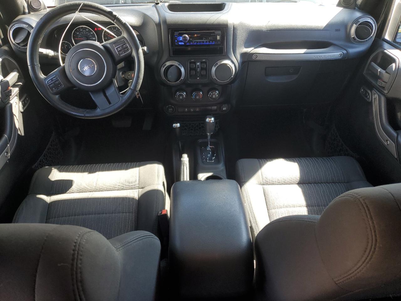 2012 Jeep Wrangler Unlimited Sport VIN: 1C4BJWDG6CL215210 Lot: 81741915