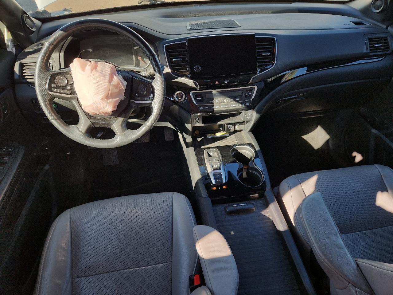 2020 Honda Passport Elite VIN: 5FNYF8H03LB002898 Lot: 83825895