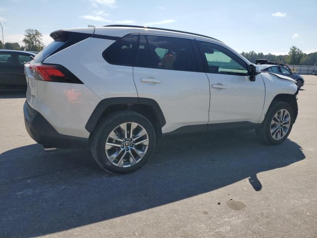  TOYOTA RAV4 2022 Белы